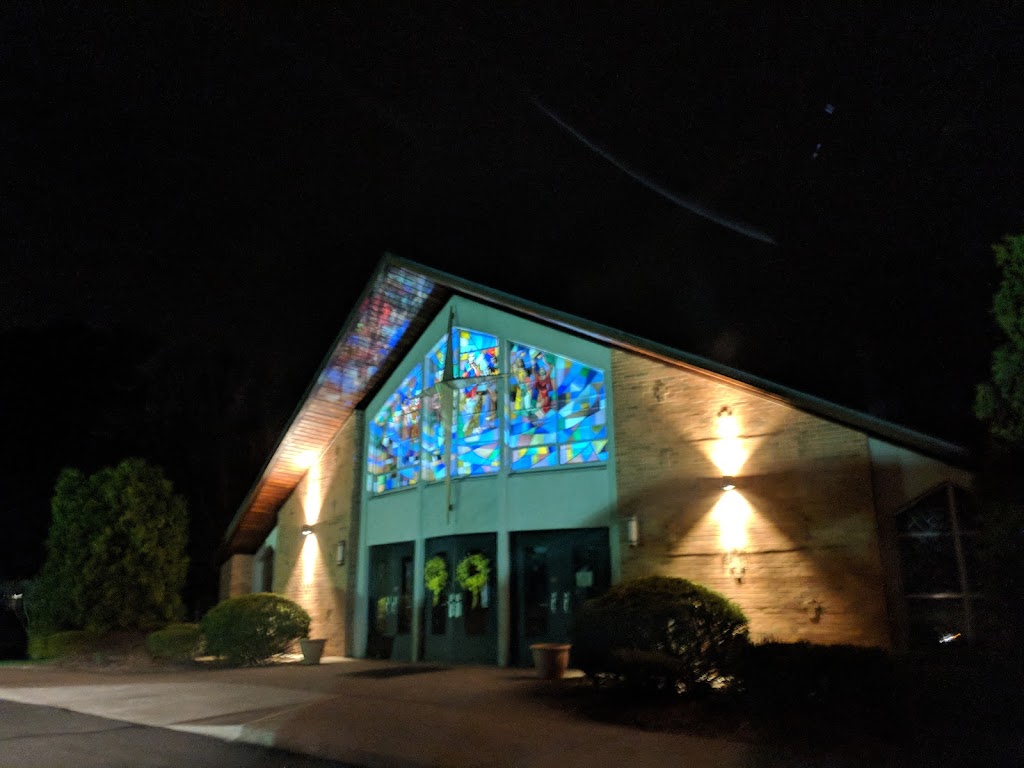St Robert Bellarmine Church | 52 S Elm St, Windsor Locks, CT 06096 | Phone: (860) 623-0240