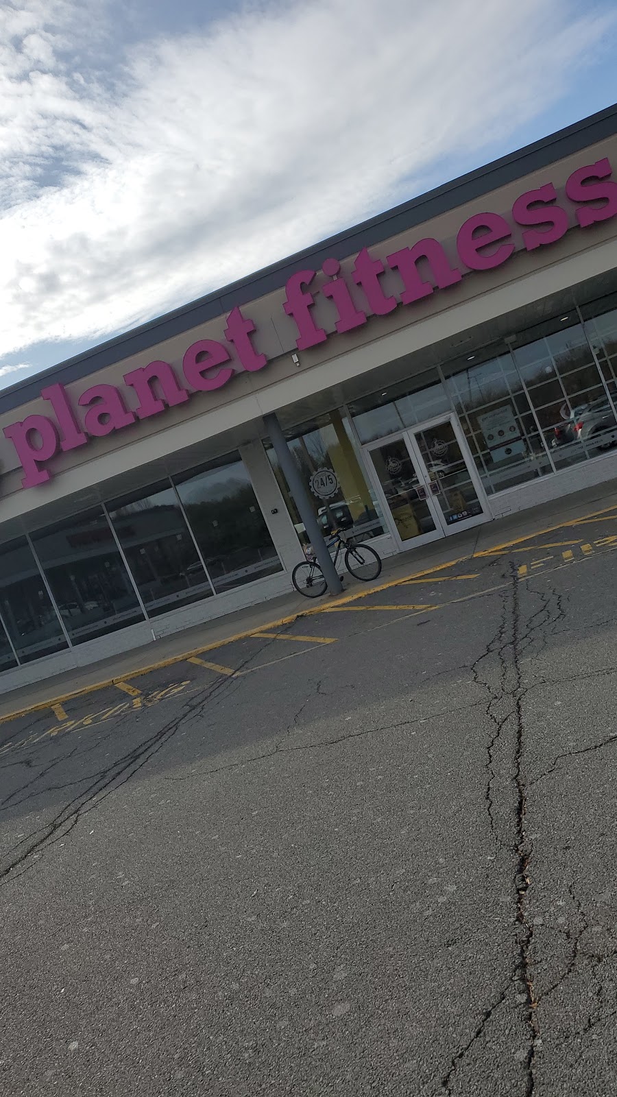 Planet Fitness | 39 N Plank Rd, Newburgh, NY 12550 | Phone: (845) 565-4500