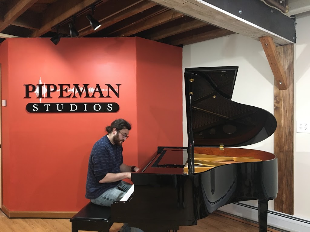 Pipeman Studios | 176 Litchfield Rd, Norfolk Historic District, CT 06058 | Phone: (860) 689-4080