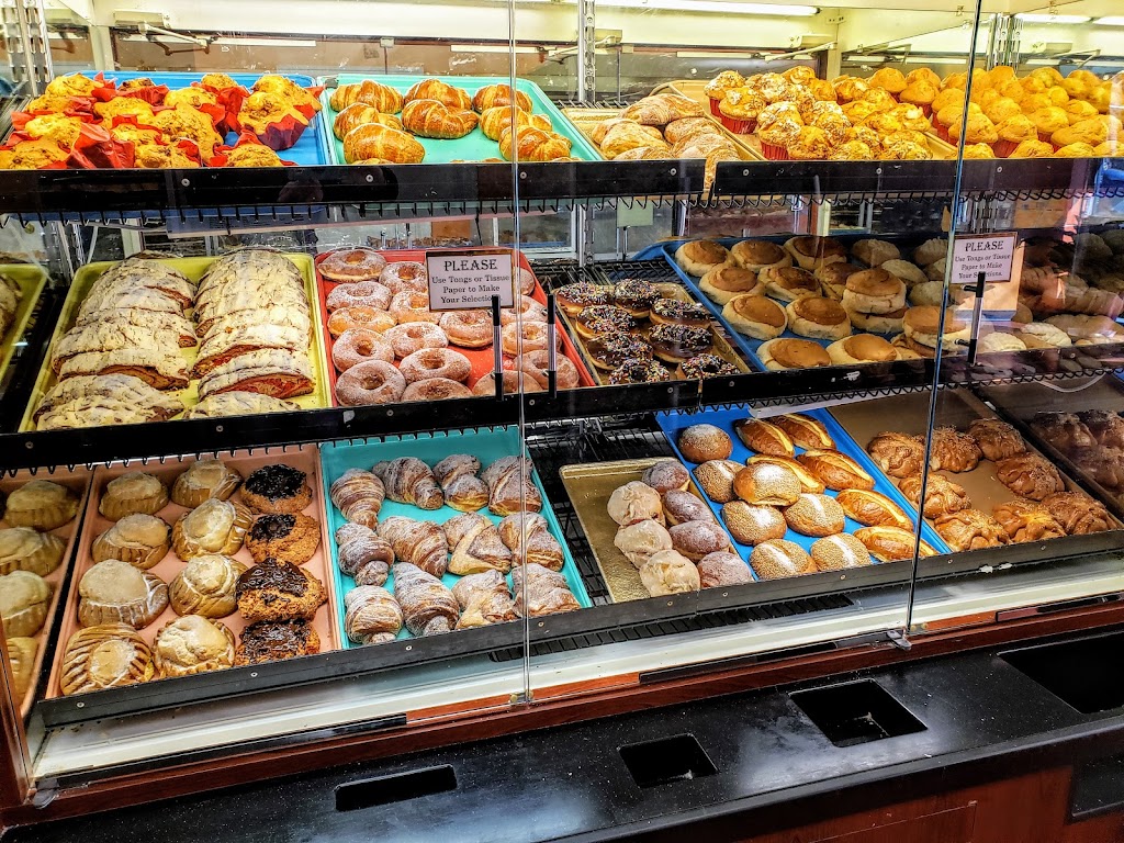 The Azteca Bakery | 2744 Fairfield Ave, Bridgeport, CT 06605 | Phone: (203) 821-1984