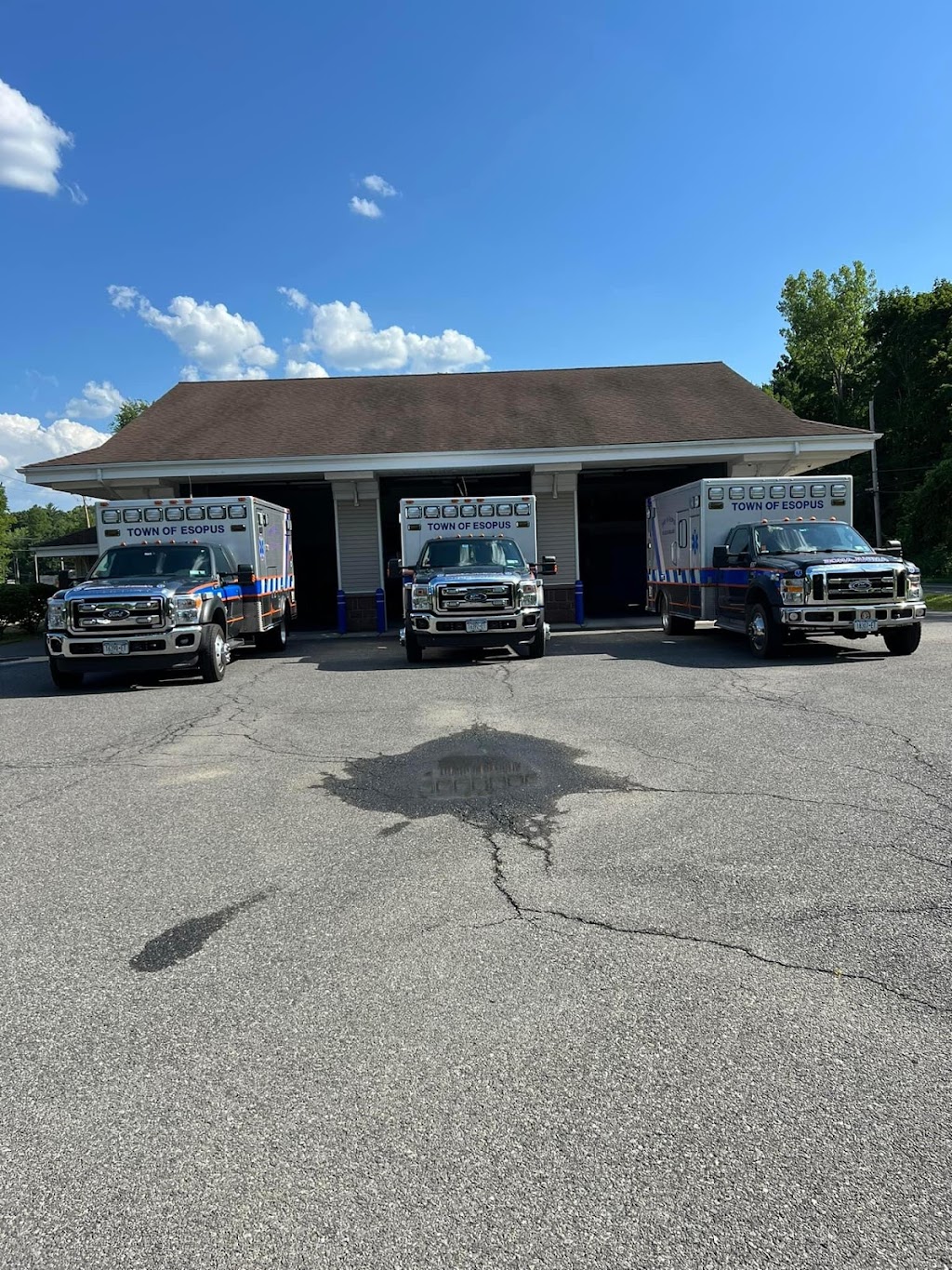 Town of Esopus Volunteer Ambulance Squad | 1 Cross St, Ulster Park, NY 12487 | Phone: (845) 338-1788