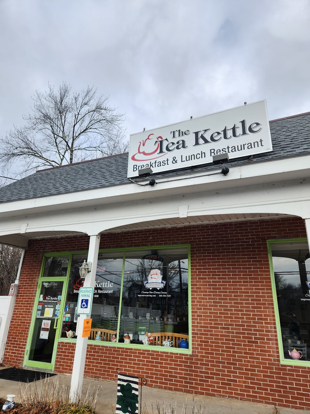 The Tea Kettle Restaurant | 1395 Boston Post Rd, Old Saybrook, CT 06475 | Phone: (860) 577-5039