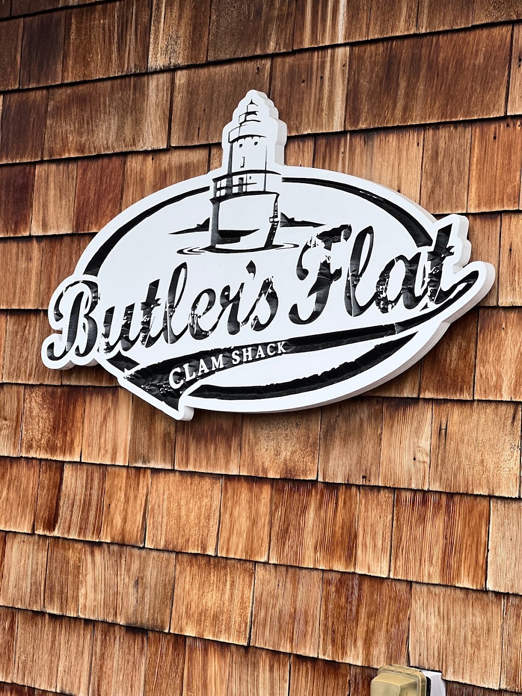 Butlers Flat Clam Shack | 86 Orchard Beach Blvd, Port Washington, NY 11050 | Phone: (516) 883-8330