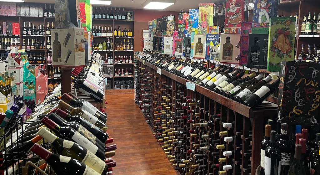 Roci Wine & Liquor Inc | 7 Chelsea Ridge Dr, Wappingers Falls, NY 12590 | Phone: (845) 831-1818