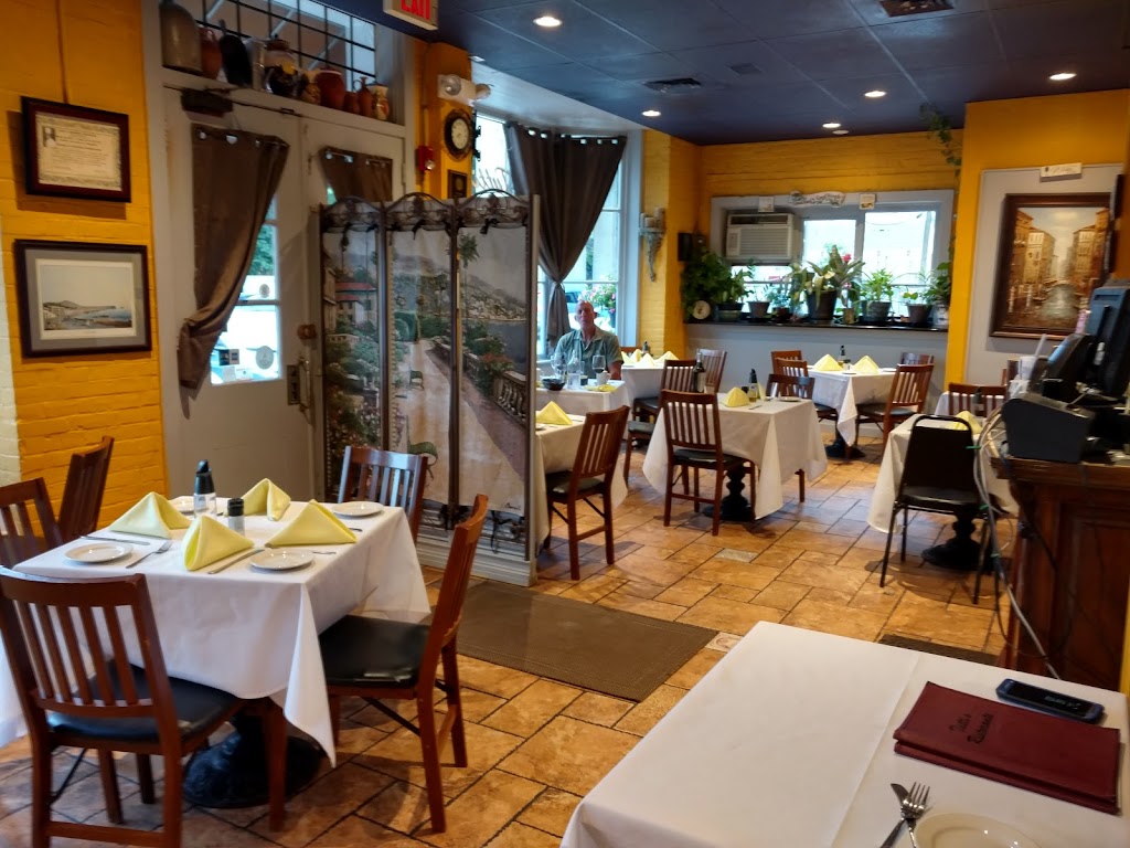 Tuttis Restaurant | 599 Riverside Ave, Westport, CT 06880 | Phone: (203) 221-0262