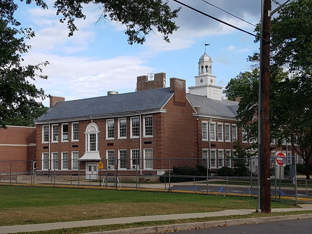East End Elementary School | 170 Oneida Ave, North Plainfield, NJ 07060 | Phone: (908) 769-6070