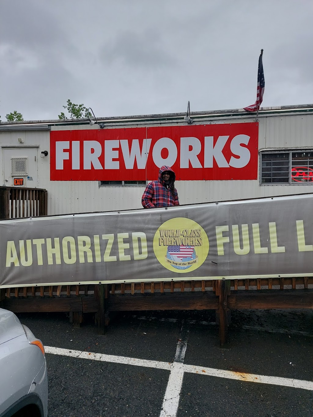 Fireworks Outlet | 765 Seven Bridge Rd, Marshalls Creek, PA 18335 | Phone: (570) 476-8044