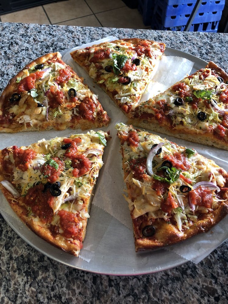 Pizza & Pasta | 1505 N Dupont Hwy #1901, Wilmington Manor, DE 19720 | Phone: (302) 395-1030