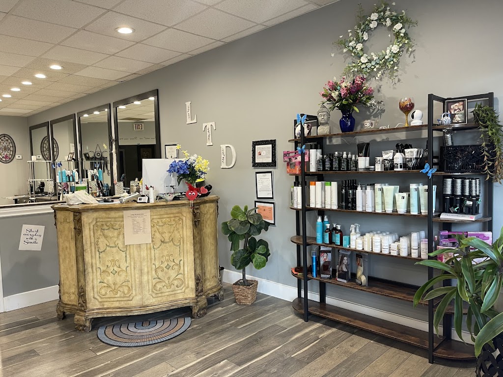 Living The Dream Salon | 235 Myers Corners Rd Suite 4 Suite 4, Wappingers Falls, NY 12590 | Phone: (845) 632-2770