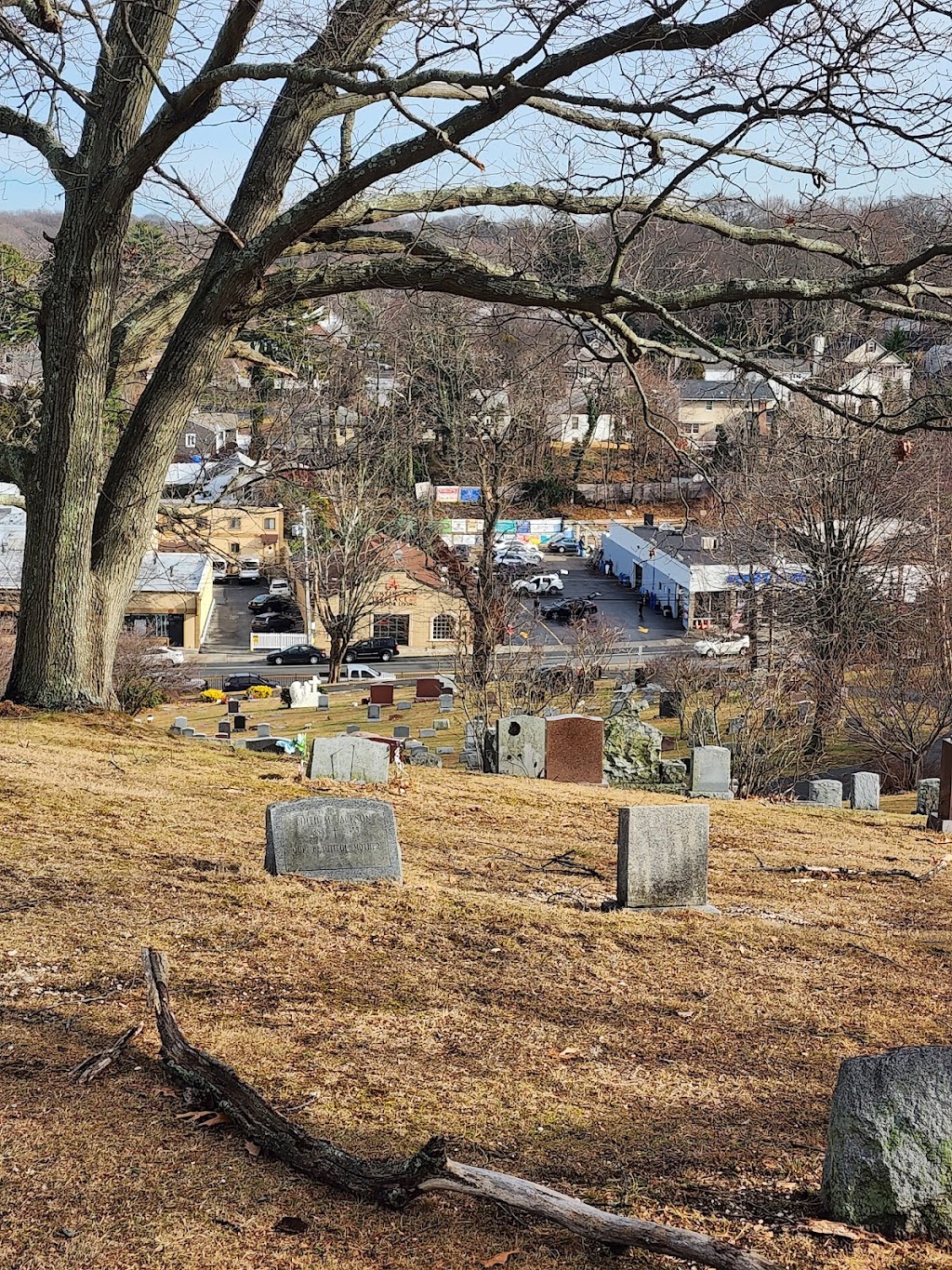 Huntington Rural Cemetery | 555 New York Ave, Huntington, NY 11743 | Phone: (631) 427-1272