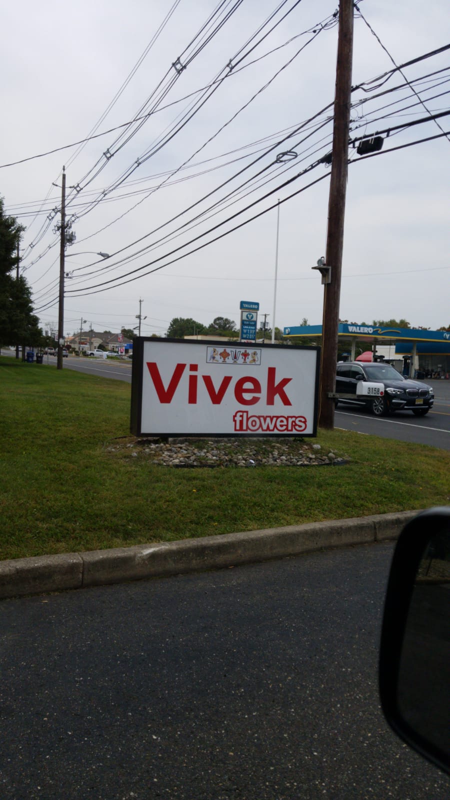 Vivek flowers | 3158 NJ-27, Kendall Park, NJ 08824 | Phone: (732) 419-3894