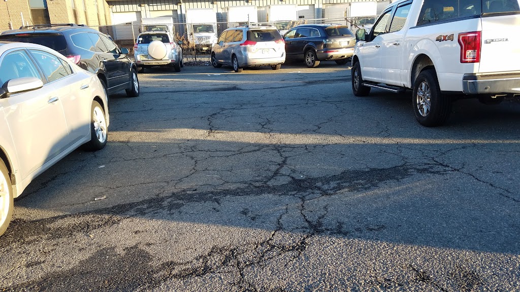 Vista Parking | 20 Frontage Rd, Newark, NJ 07114 | Phone: (973) 263-2009