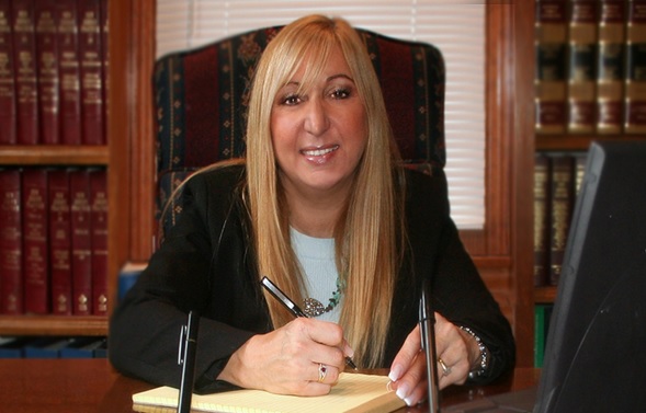 Monmouth County NJ Divorce Mediator and Attorney--Anna Mae Perillo, Esq. | 151 Bodman Pl #303, Red Bank, NJ 07701 | Phone: (732) 758-8333
