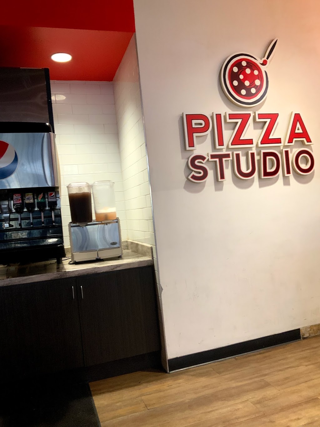 Pizza Studio | 610 Exterior Street, The Bronx, NY 10451 | Phone: (718) 215-6820