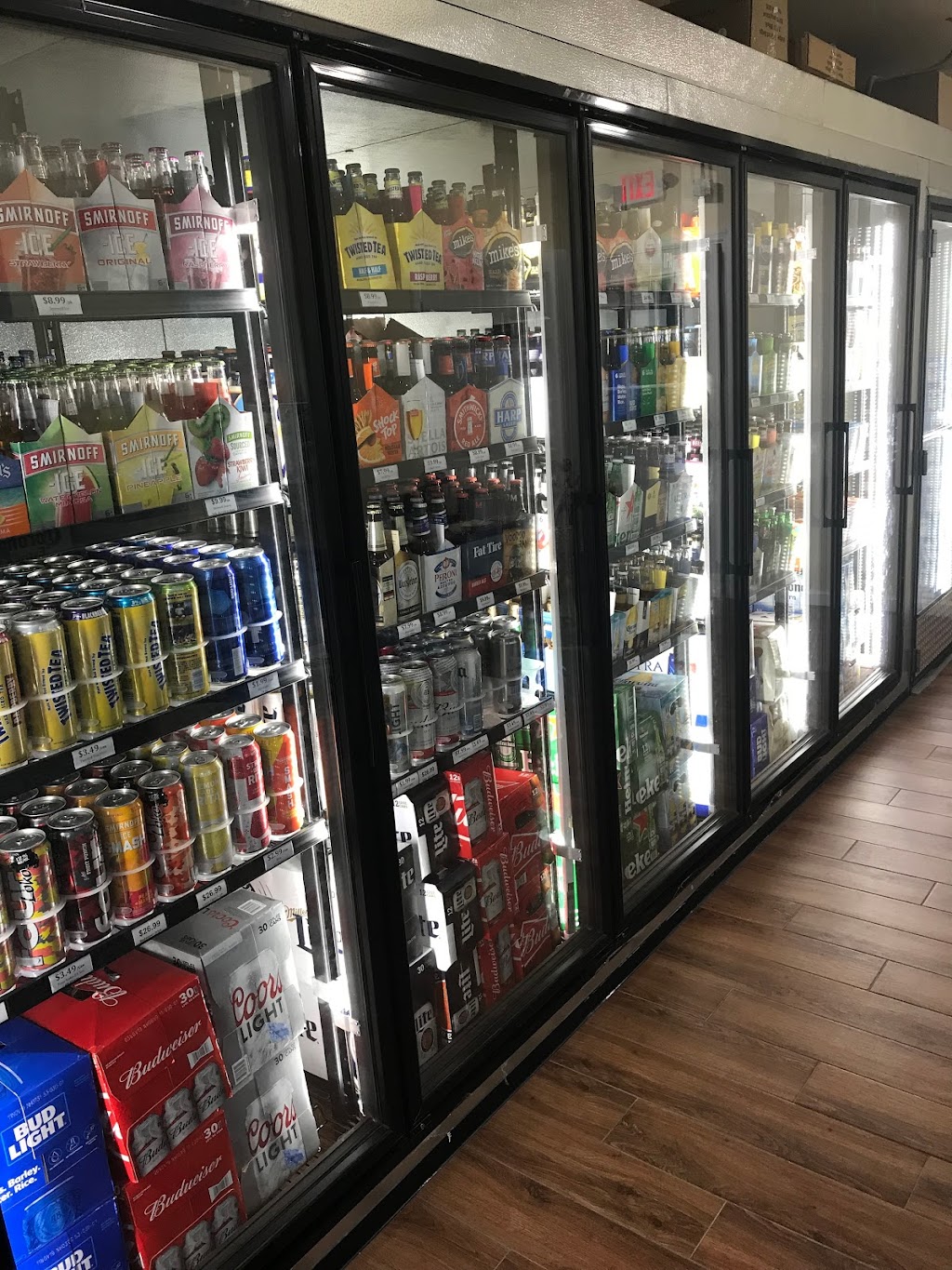 D&L Dumont Liquor | 46 Grant Ave, Dumont, NJ 07628 | Phone: (201) 383-9353