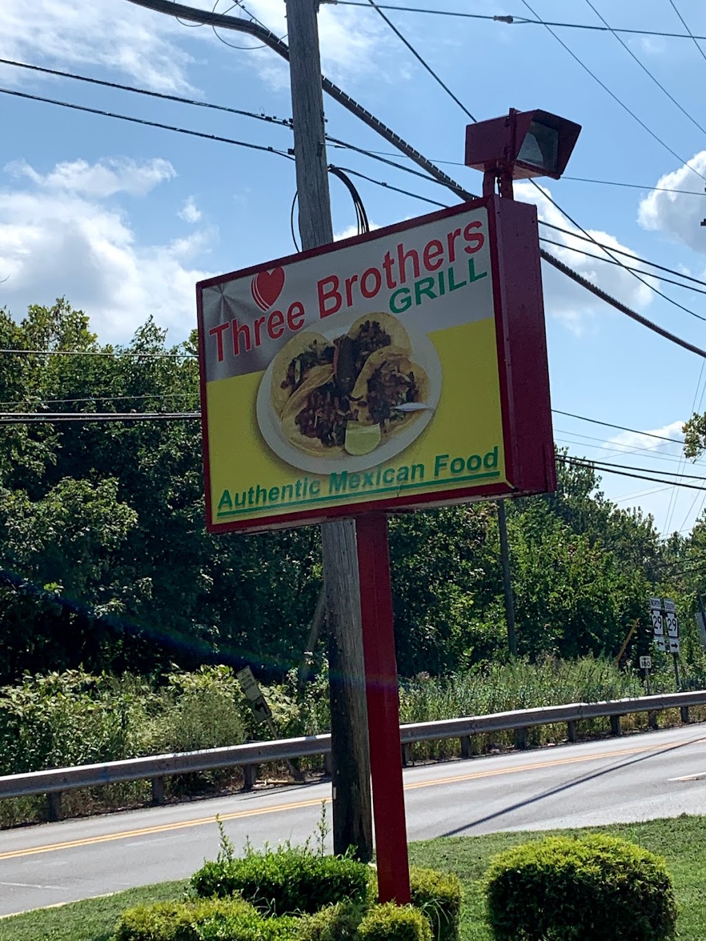 Three Brothers Grill | 611 Gravel Pike, Collegeville, PA 19426 | Phone: (484) 854-6907
