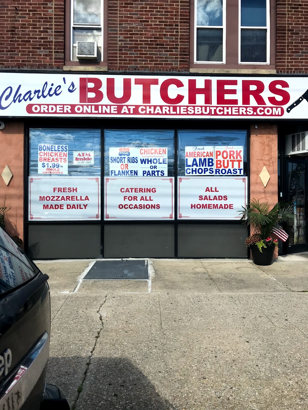Charlies Butchers | 11 Brower Ave, Oceanside, NY 11572 | Phone: (516) 632-5693
