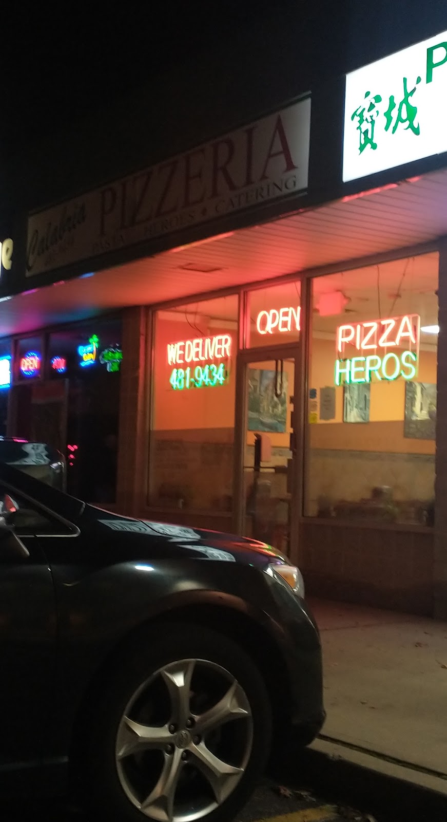 Calabria Pizzeria | 2044 N Jerusalem Rd, North Bellmore, NY 11710 | Phone: (516) 481-9434