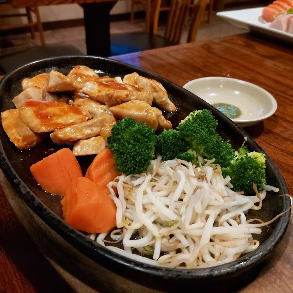 Edo Korean Japanese Restaurant | 666 Main Ave, Norwalk, CT 06851 | Phone: (203) 750-0623