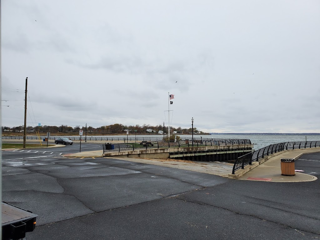 Keyport Waterfront Park | American Legion Dr, Keyport, NJ 07735 | Phone: (732) 264-0707