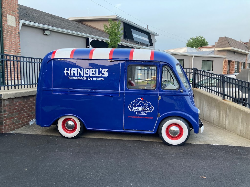 Handels Homemade Ice Cream & Yogurt | 573 E Lancaster Ave, Berwyn, PA 19312 | Phone: (610) 640-1606