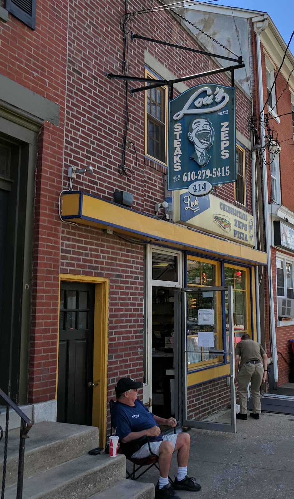 Lous Sandwich Shop | 414 E Main St, Norristown, PA 19401 | Phone: (610) 279-5415