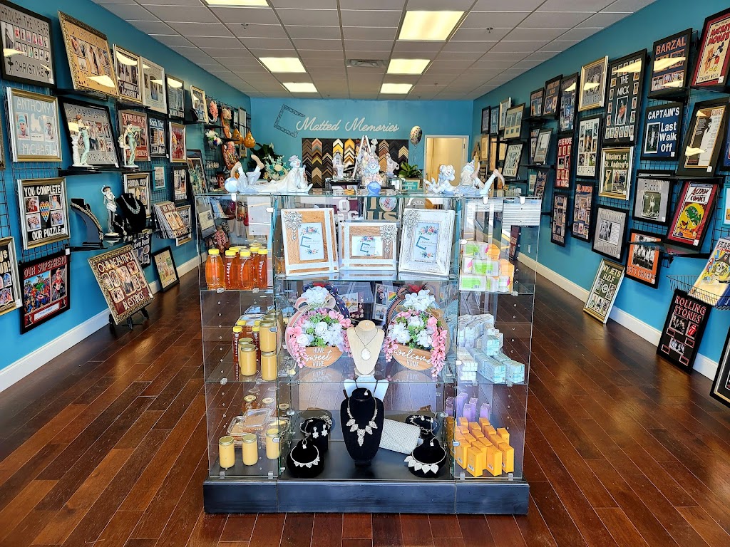 Matted Memories Frame & Gift Shop | 4538 Sunrise Hwy, Oakdale, NY 11769 | Phone: (631) 908-9019