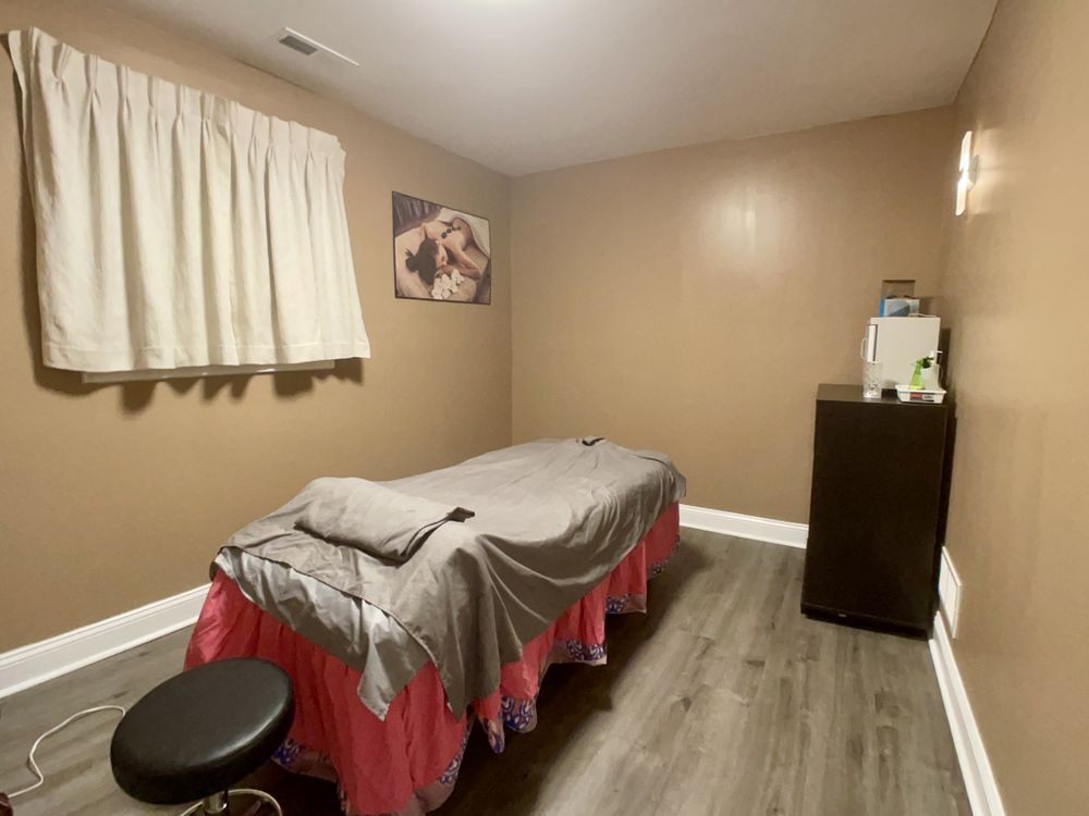 Massage Marvels | 2900 Penn Square Rd, East Norriton, PA 19401 | Phone: (610) 306-2586