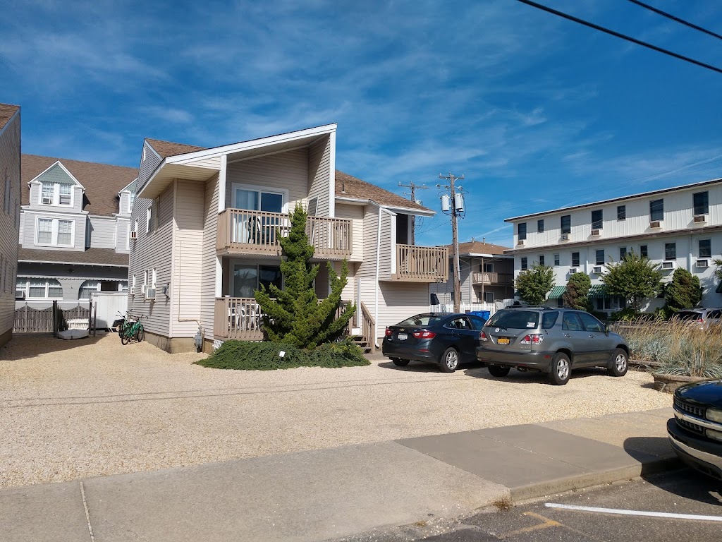 Coral Seas Oceanfront Motel | 21 Coral St, Beach Haven, NJ 08008 | Phone: (609) 492-1141