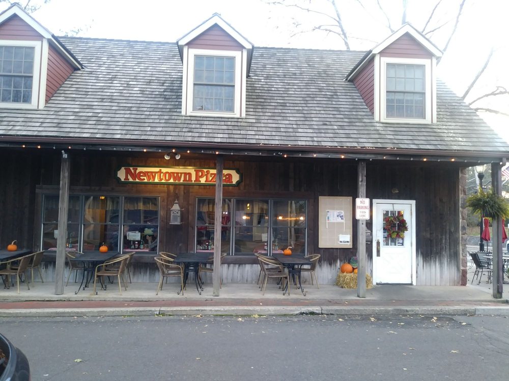 Newtown Pizza | 231 N Sycamore St, Newtown, PA 18940 | Phone: (215) 504-2232