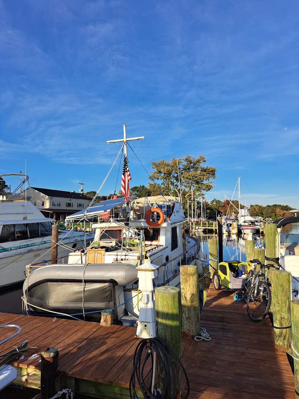 Wolf Creek Landing Marina | 802 Mantoloking Rd, Brick Township, NJ 08723 | Phone: (732) 477-3252