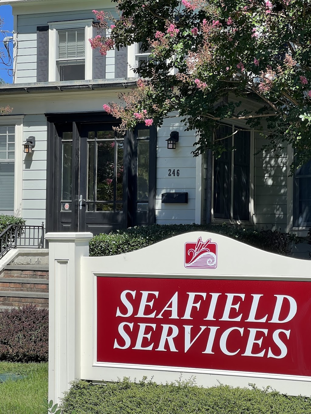 Seafield Patchogue | 475 E Main St, Patchogue, NY 11772 | Phone: (800) 448-4808