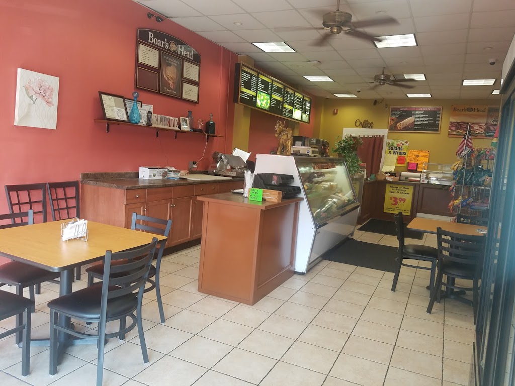 GTS WEST INDIAN/ CUISINE/DELI | 239 S Washington Ave, Bergenfield, NJ 07621 | Phone: (201) 384-0939