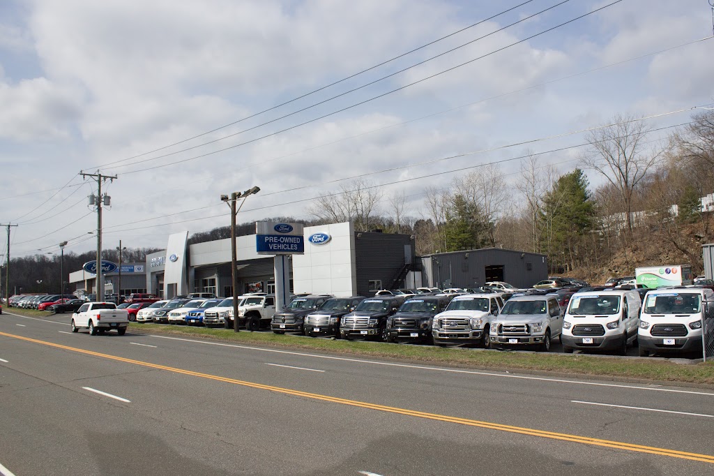 Colonial Ford of Danbury Service Center | 120 Federal Rd, Danbury, CT 06811 | Phone: (203) 748-3503