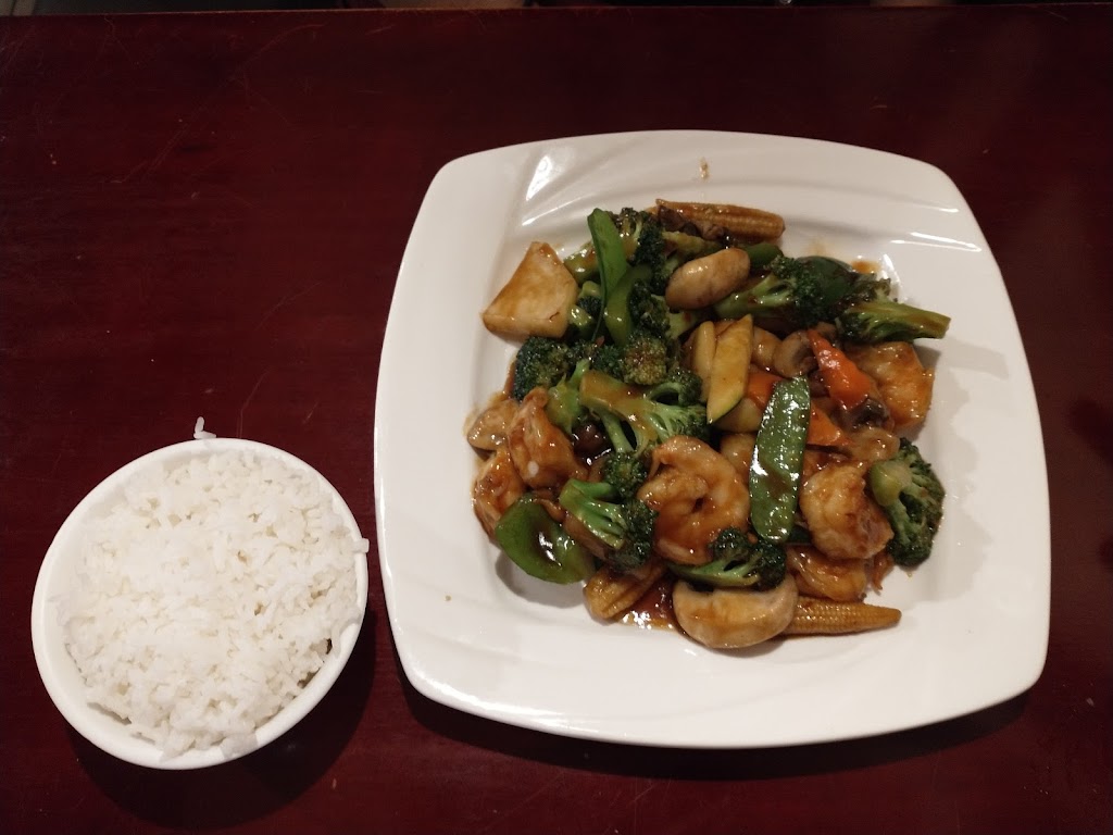 Lucky Star Asian Cuisine | 8919 Ridge Ave Store #15 & 16, Philadelphia, PA 19128 | Phone: (215) 482-3760