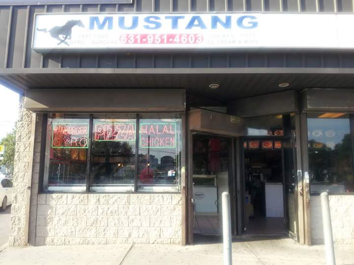 Mustangs Restaurant | 3-1 Candlewood Rd Ste 1, Bay Shore, NY 11706 | Phone: (631) 951-4603