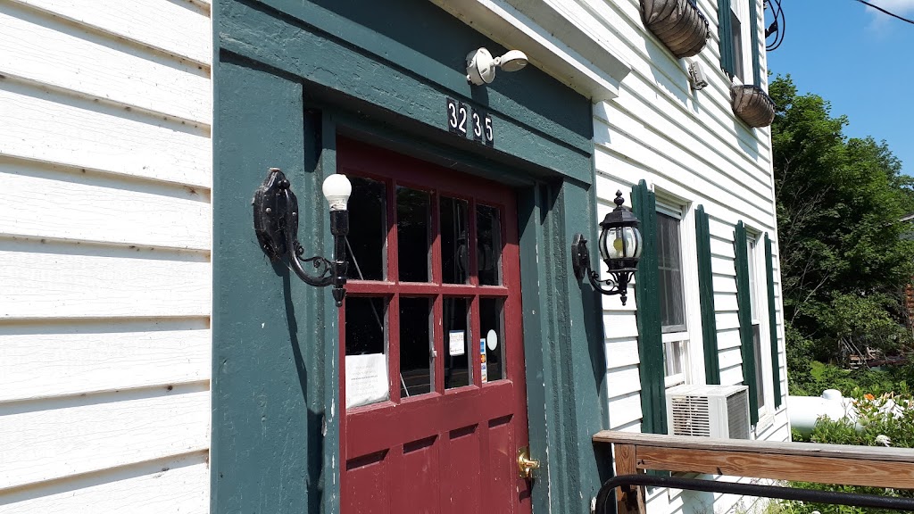 The Becket General Store | 3235 Main St, Becket, MA 01223 | Phone: (413) 623-6026