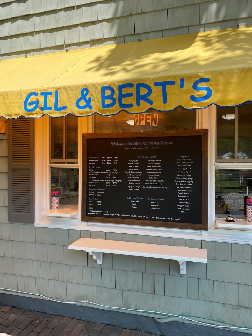 Gil & Berts Ice Cream | 69 N Main St, Cranbury, NJ 08512 | Phone: (609) 203-6931
