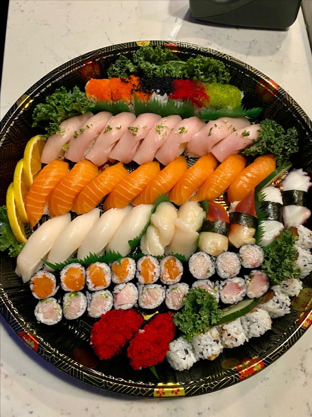 Kumo Sushi Restaurant | 168 Danbury Rd, New Milford, CT 06776 | Phone: (860) 799-5711
