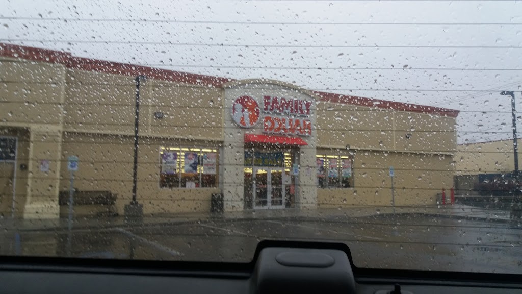 Family Dollar | 2852 NY-112, Medford, NY 11763 | Phone: (631) 561-0095