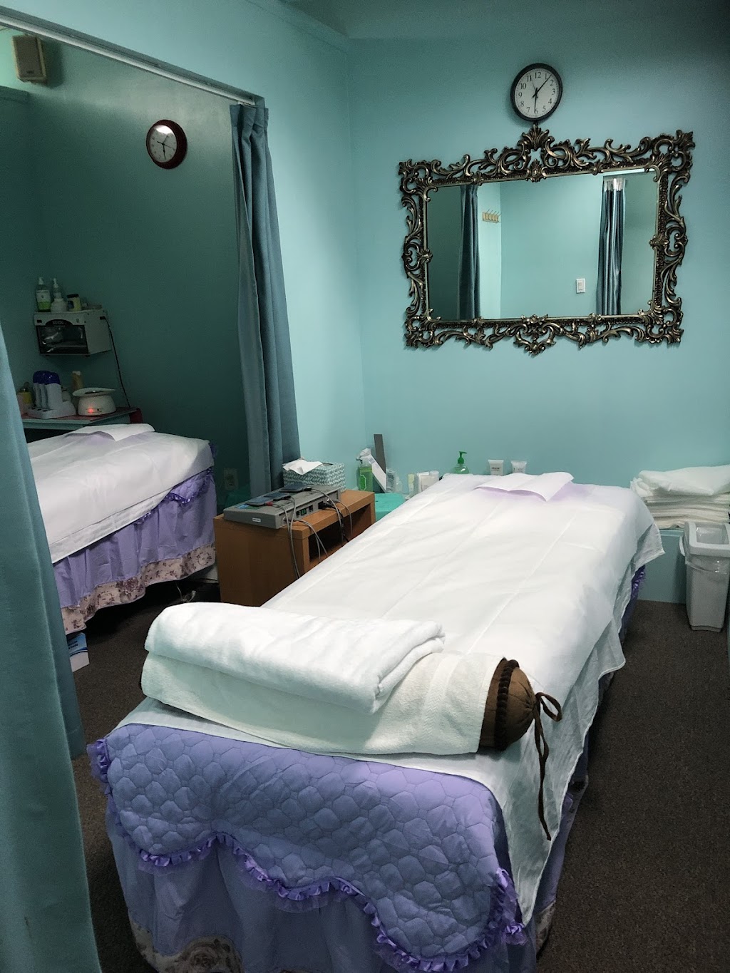 Beauty Health Foot Spa | 709 E Main St, Riverhead, NY 11901 | Phone: (631) 208-8117