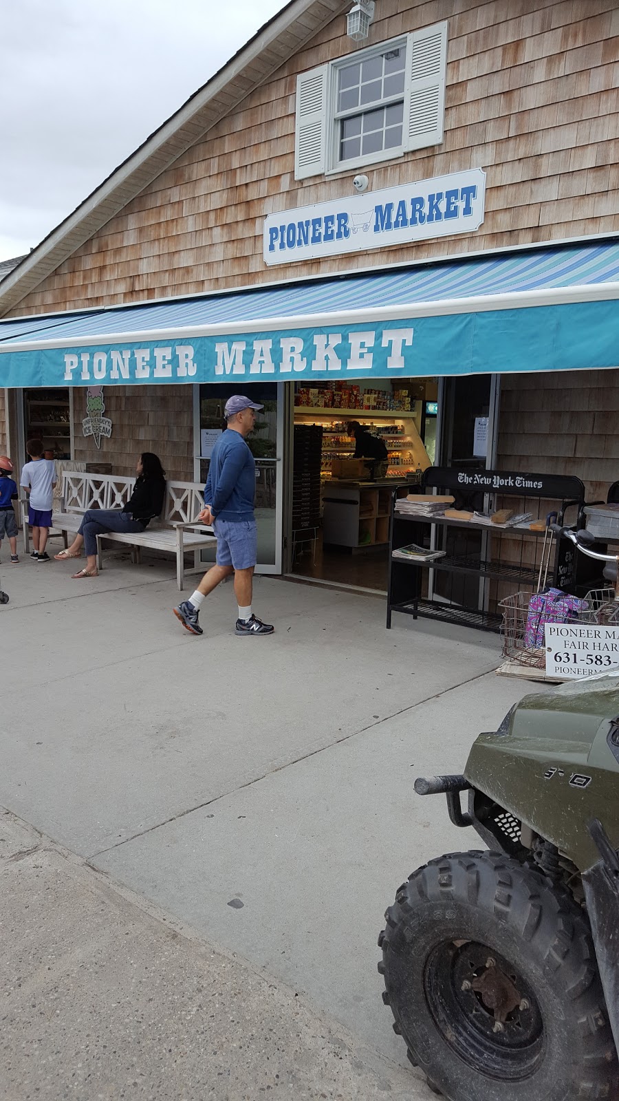 Pioneer Market | 21 Broadway Ave, Fair Harbor, NY 11706 | Phone: (631) 583-8435