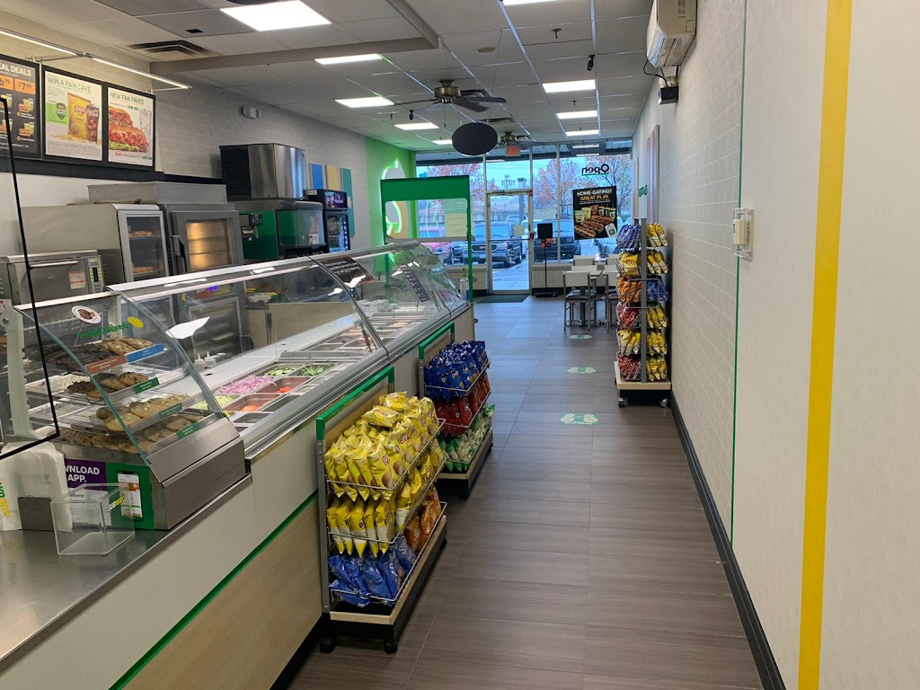 Subway | 1974 Middle Country Rd, Centereach, NY 11720 | Phone: (631) 981-1504