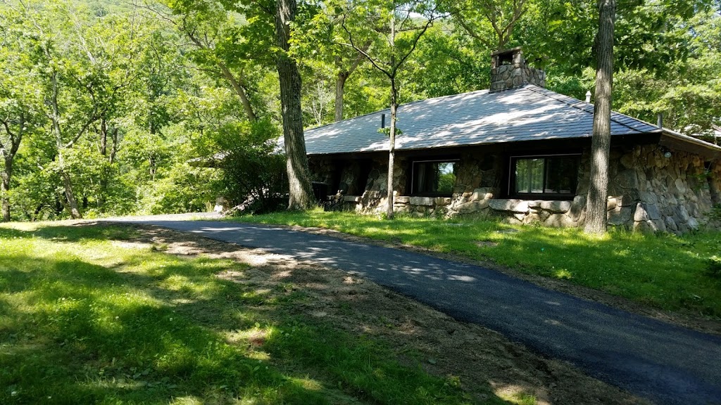 Stone Cottages at Bear Mountain Inn | 55 Hessian Dr, Bear Mountain, NY 10911 | Phone: (845) 786-2731