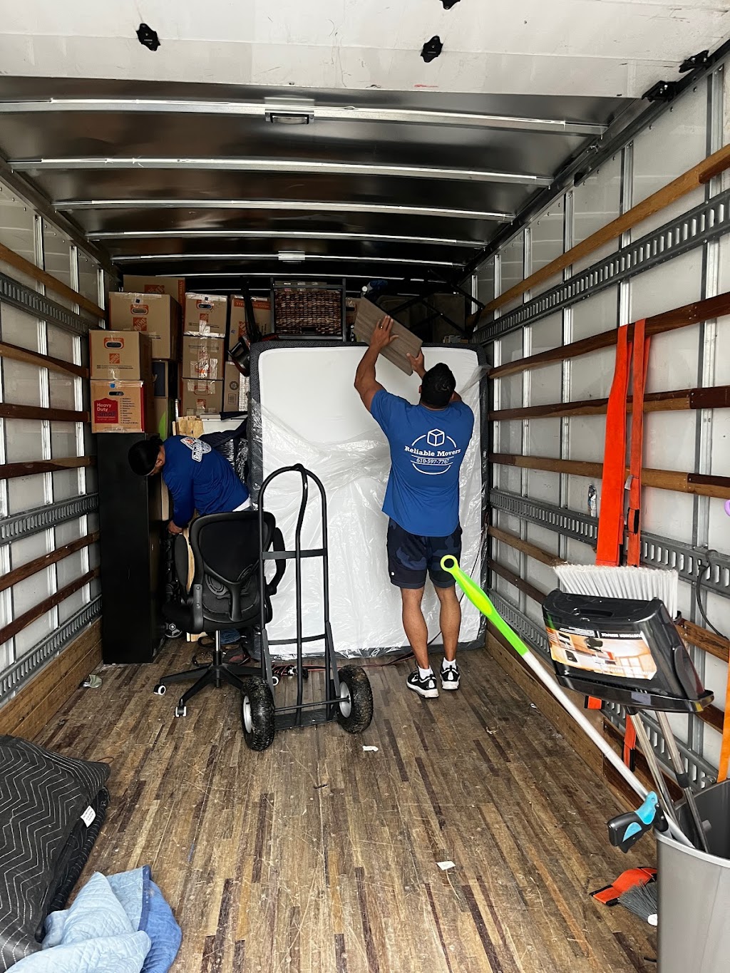 Reliable Movers LLC Allentown, Pa | 6091 Palomino Dr, Allentown, PA 18106 | Phone: (610) 597-7767