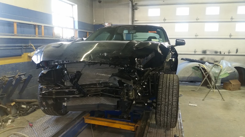 Ultimate Auto Body Inc | 845 Nassau Rd, Uniondale, NY 11553 | Phone: (516) 486-2678