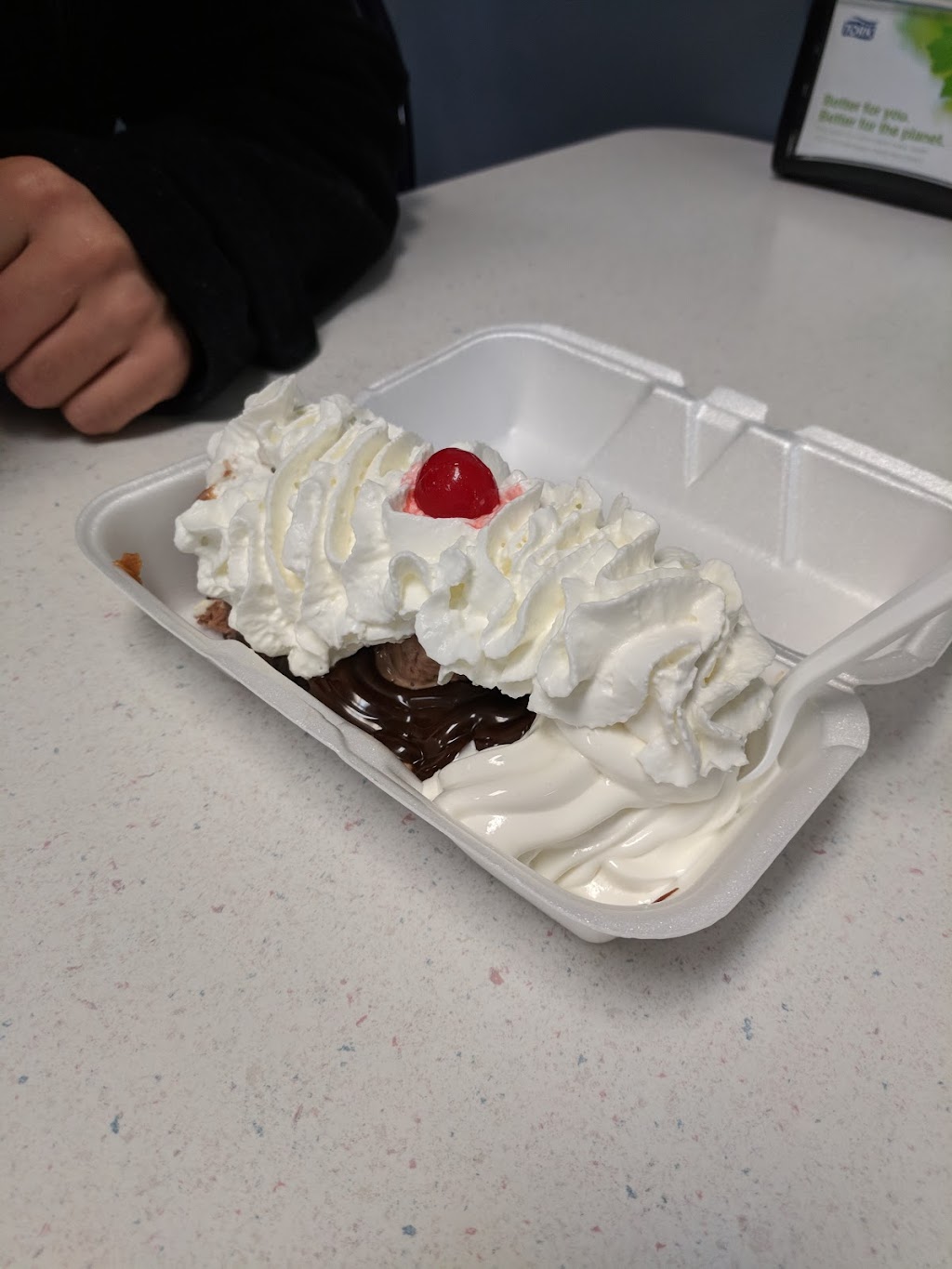 Super Sundaes | 435 Amwell Rd #3, Hillsborough Township, NJ 08844 | Phone: (908) 904-4811