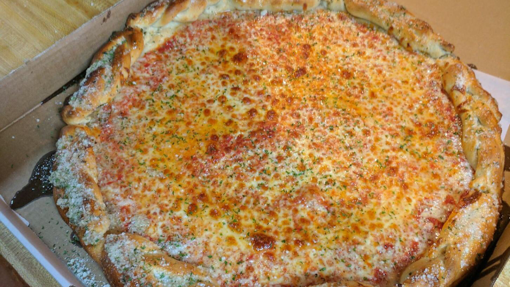 Genovas Pizza & Pastaria | 3316 NY-112, Medford, NY 11763 | Phone: (631) 696-7776