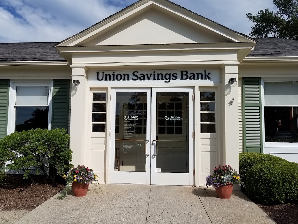 Union Savings Bank | 24 CT-39, New Fairfield, CT 06812 | Phone: (203) 746-7913