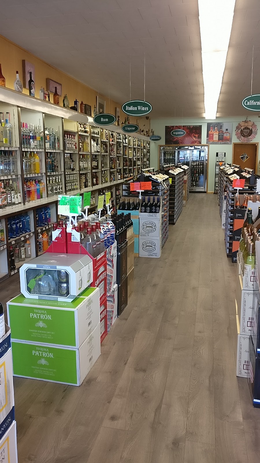 Karp Liquors | 214 E Main St, East Islip, NY 11730 | Phone: (631) 581-8100